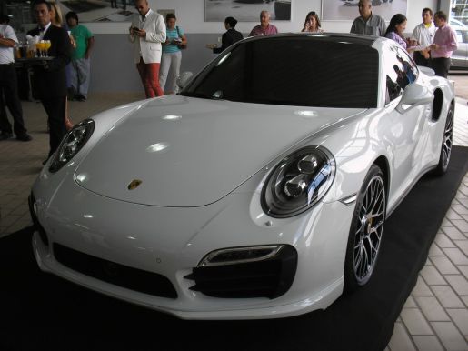 Porsche 911 Turbo S - Diesa 5