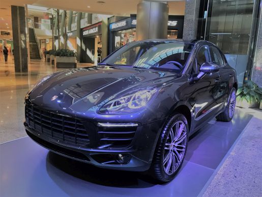 Porsche Macan Shopping del Sol 4