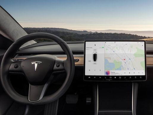 Tesla Model 3 Screen 2