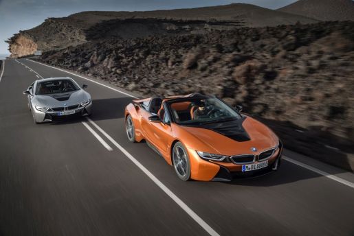 BMW i8 Roadster Coupe 1