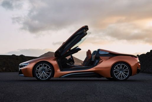 BMW i8 Roadster Coupe 8