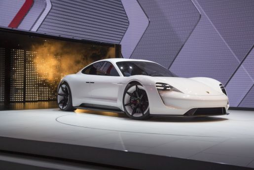 Porsche Tesla 3