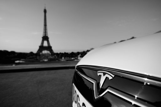Tesla Paris 2