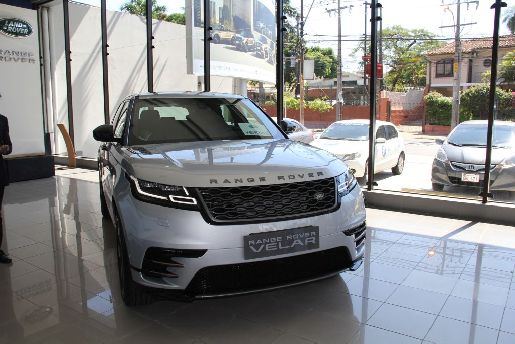 RR Velar Py 2