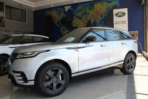 RR Velar Py 6