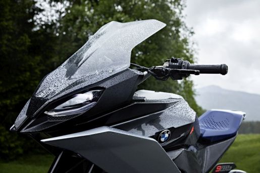 BMW Motorrad Concept 9cento 2