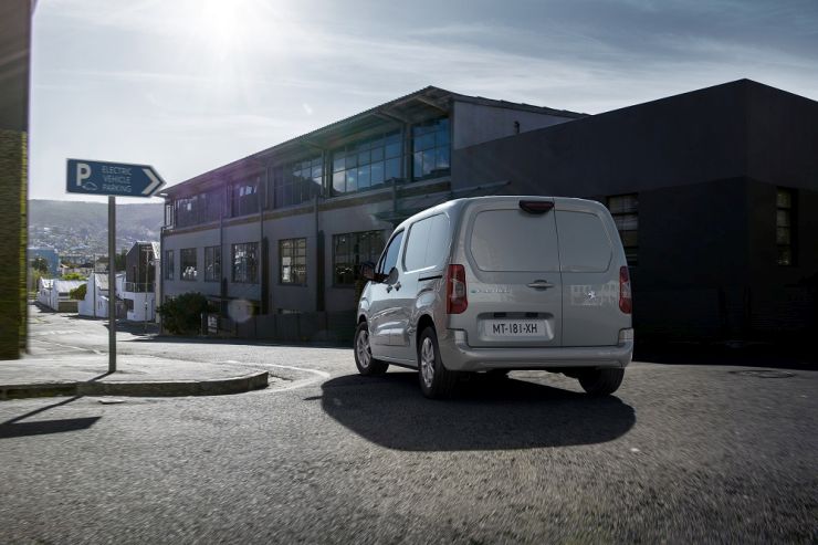 El nuevo e-Partner completa la gama de comerciales eléctricos de Peugeot