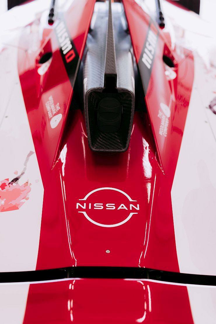 NISSAN 4